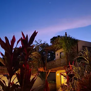 Ahal, Apartahotel Chemuyil